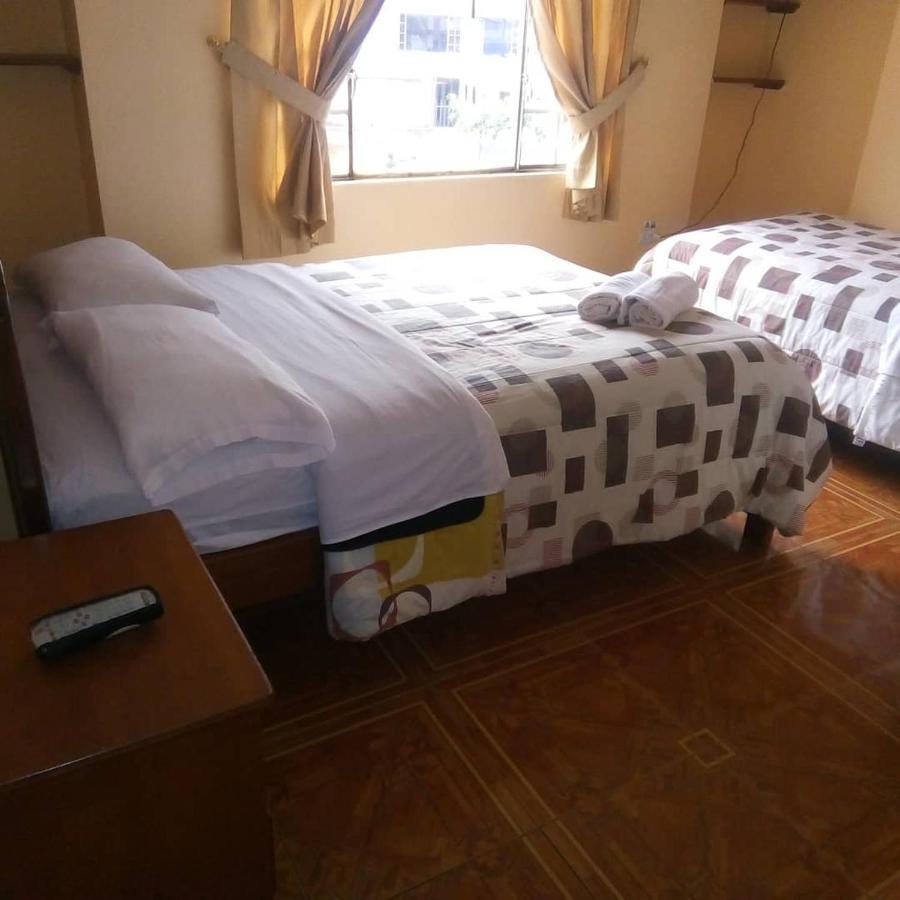 Hostal Amazonia y sol Baños Kültér fotó