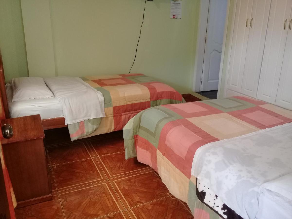 Hostal Amazonia y sol Baños Kültér fotó