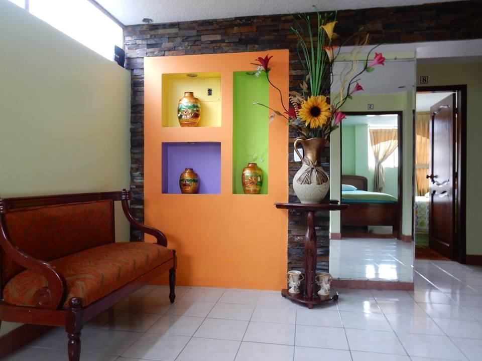 Hostal Amazonia y sol Baños Kültér fotó
